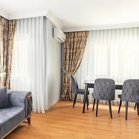 Spacious Flat 6 Min To Trump Mall In Sisli *